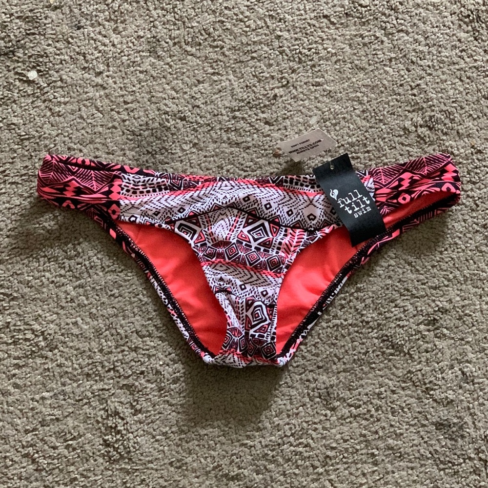 NWT Full Tilt Printed Hot Pink Bikini Bottoms